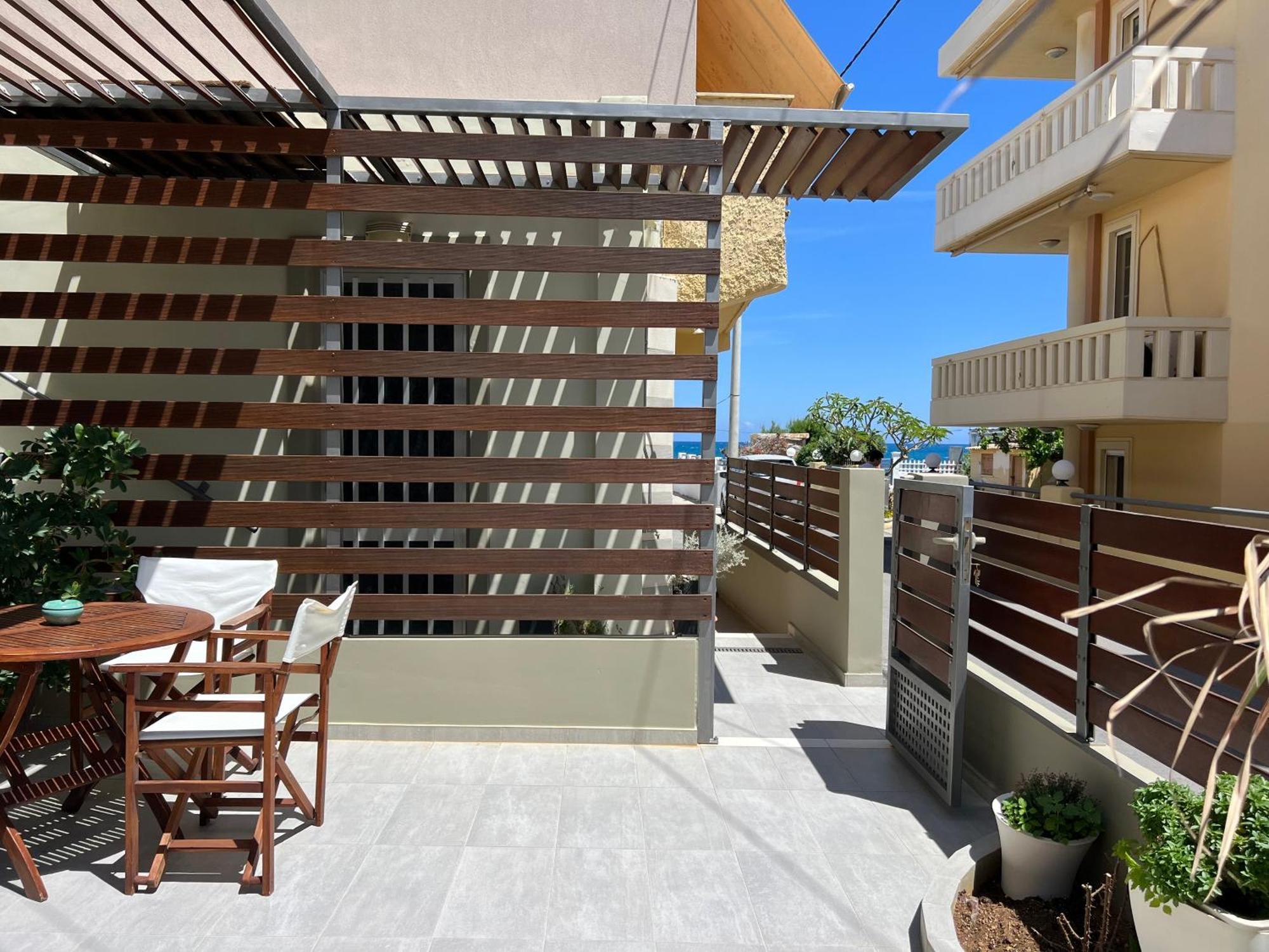 Artemis Rooms Two Steps By The Sea Platanés Exteriör bild